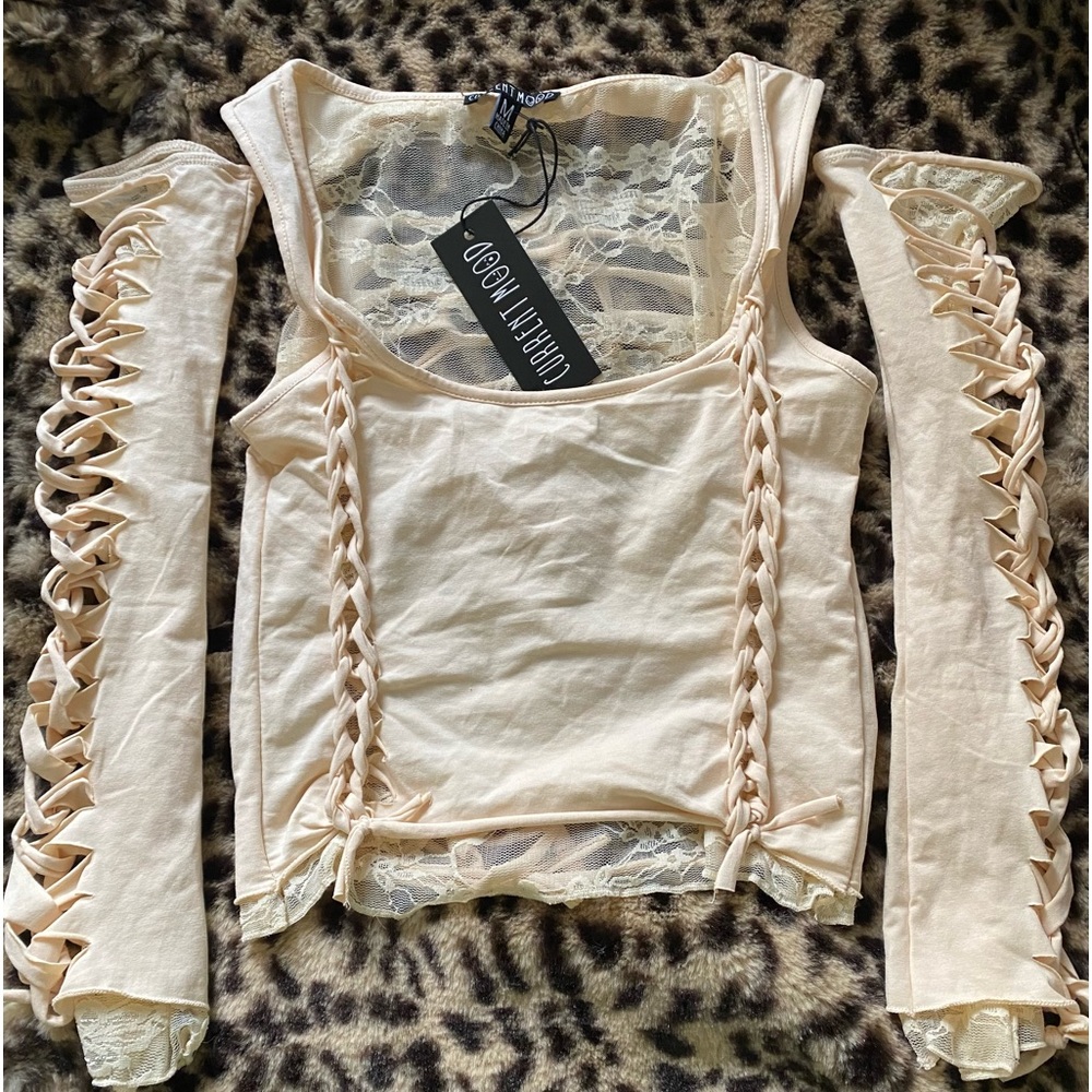 Ivory Alternative Spells Top & Gloves Set